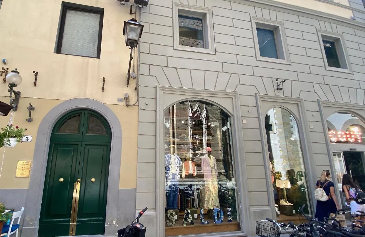 Lamberti Apartment Florence Italy