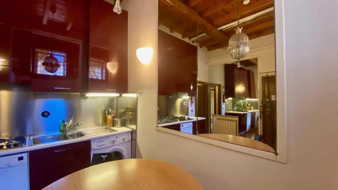 Lamberti Apartment Florence