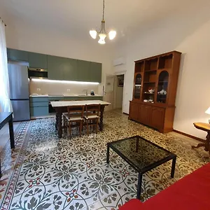 Residenza Sangallo Florence